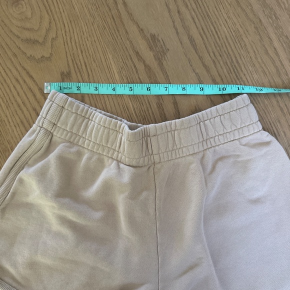 Wilfred Free Shorts - Picture 3 of 3